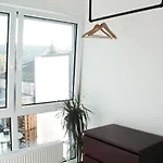 Lägenhet Marvel-apartment - Fuer Freunde & Familien, Stadtnah, Parkplatz, E-ladestation, Gitterbox Fuer Fahrraeder, Fitnessstudio, Digitale Gaestemappe Mit Restaurant- Und Unternehmenstipps *