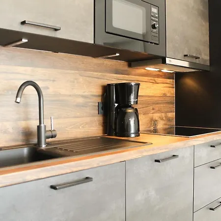 Apartment Marvel-apartment - Fuer Freunde & Familien, Stadtnah, Parkplatz, E-ladestation, Gitterbox Fuer Fahrraeder, Fitnessstudio, Digitale Gaestemappe Mit Restaurant- Und Unternehmenstipps *