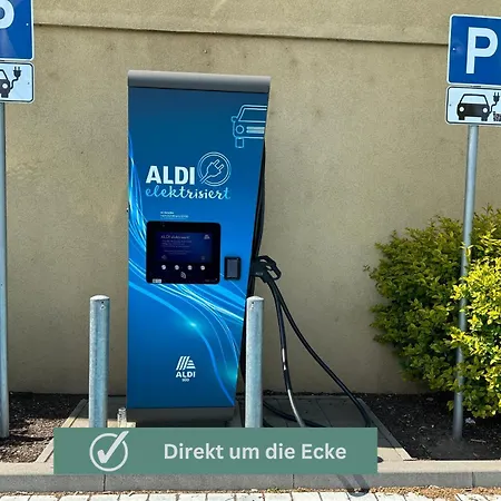 Apartment Marvel-apartment - Fuer Freunde & Familien, Stadtnah, Parkplatz, E-ladestation, Gitterbox Fuer Fahrraeder, Fitnessstudio, Digitale Gaestemappe Mit Restaurant- Und Unternehmenstipps