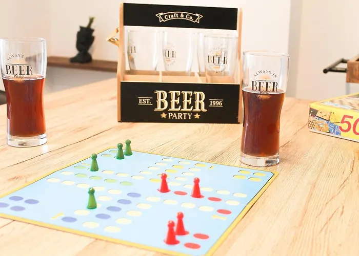 Marvel-apartment - Fuer Freunde & Familien, Stadtnah, Parkplatz, E-ladestation, Gitterbox Fuer Fahrraeder, Fitnessstudio, Digitale Gaestemappe Mit Restaurant- Und Unternehmenstipps Coblença